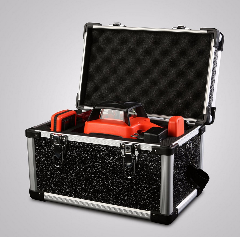 Rotačný laser kufrík